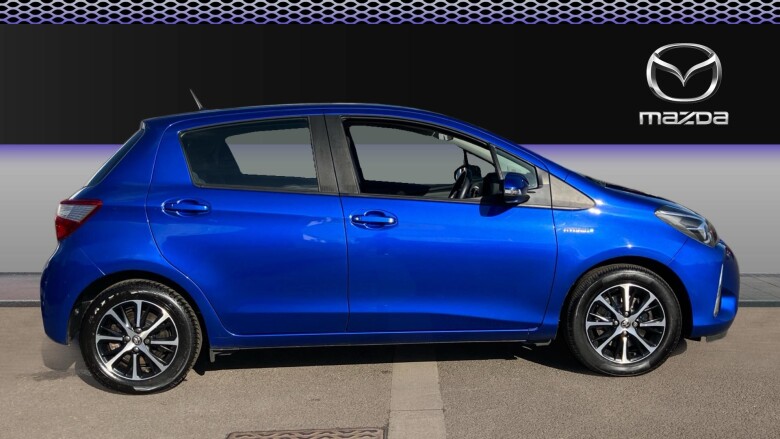 Toyota Yaris 1.5 Hybrid Icon Tech 5dr CVT Hybrid Hatchback